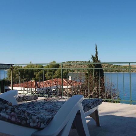 2 Bedroom Beautiful Home In Sparadici Grebaštica Екстериор снимка