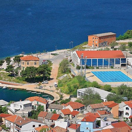 2 Bedroom Beautiful Home In Sparadici Grebaštica Екстериор снимка