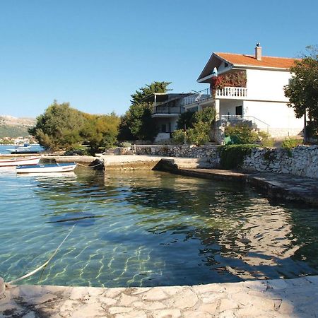 2 Bedroom Beautiful Home In Sparadici Grebaštica Екстериор снимка